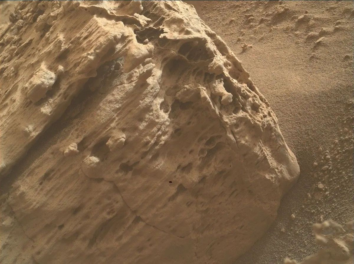 Timboy Chaco Mars Curiosity MAHLI paroi rocheuse criblée cavités Mount Sharp sol 4827 mars 2026 NASA