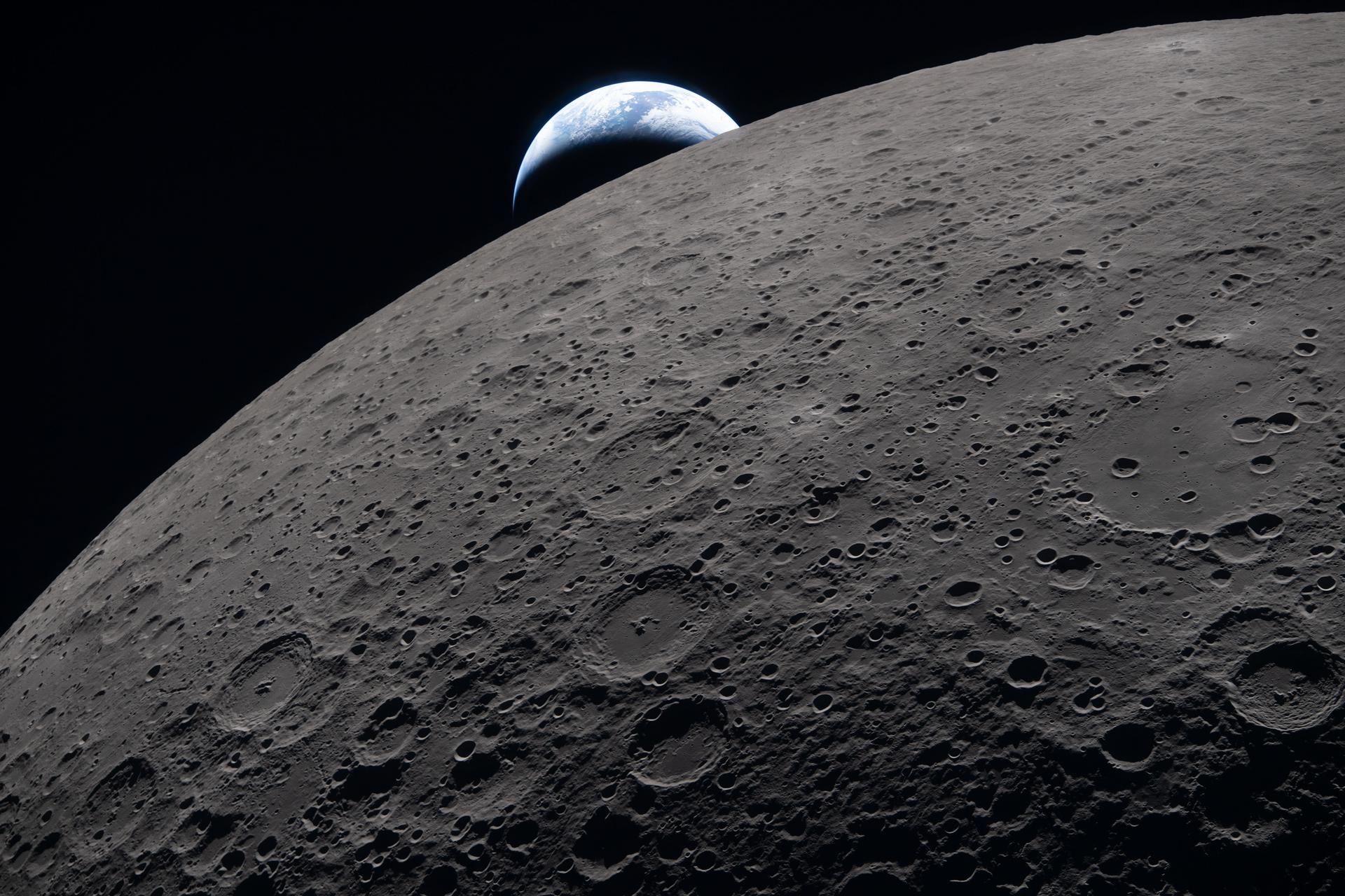 Artemis II Earthrise Terre Lune face cachée retour survol lunaire NASA 2026